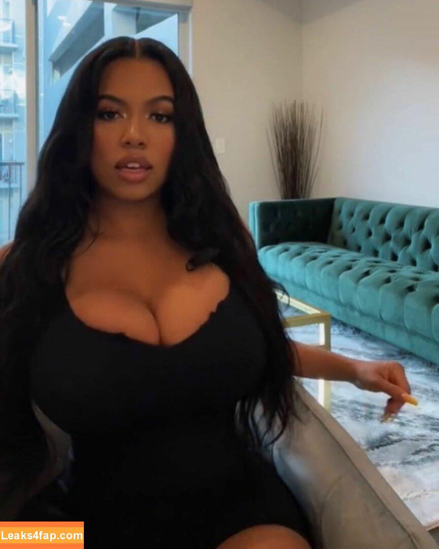 thelailalove /  leaked photo photo #0042