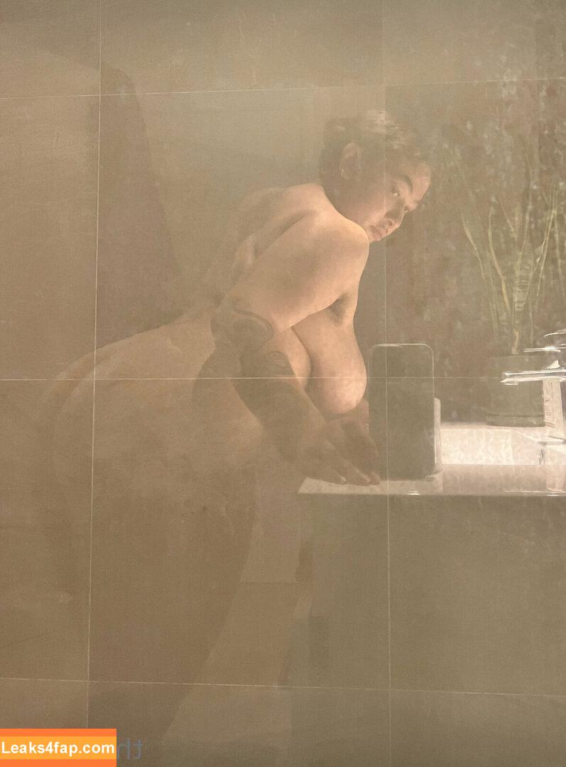 theleogod / ashley.emiko / ashleyemiko_ leaked photo photo #0086