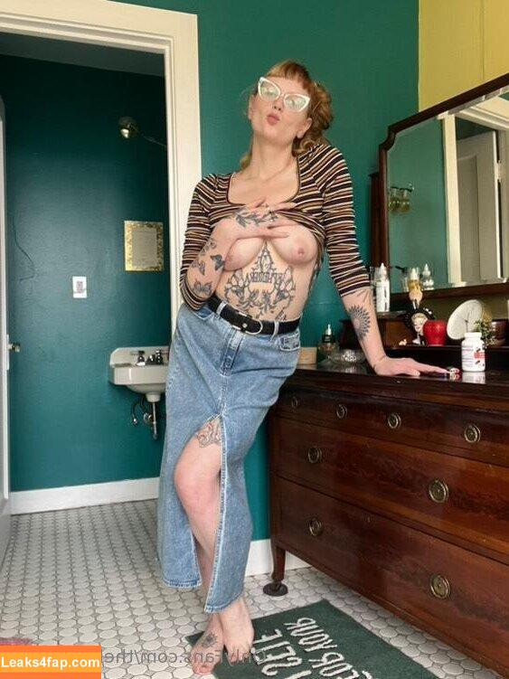thelmah2323 /  leaked photo photo #0025
