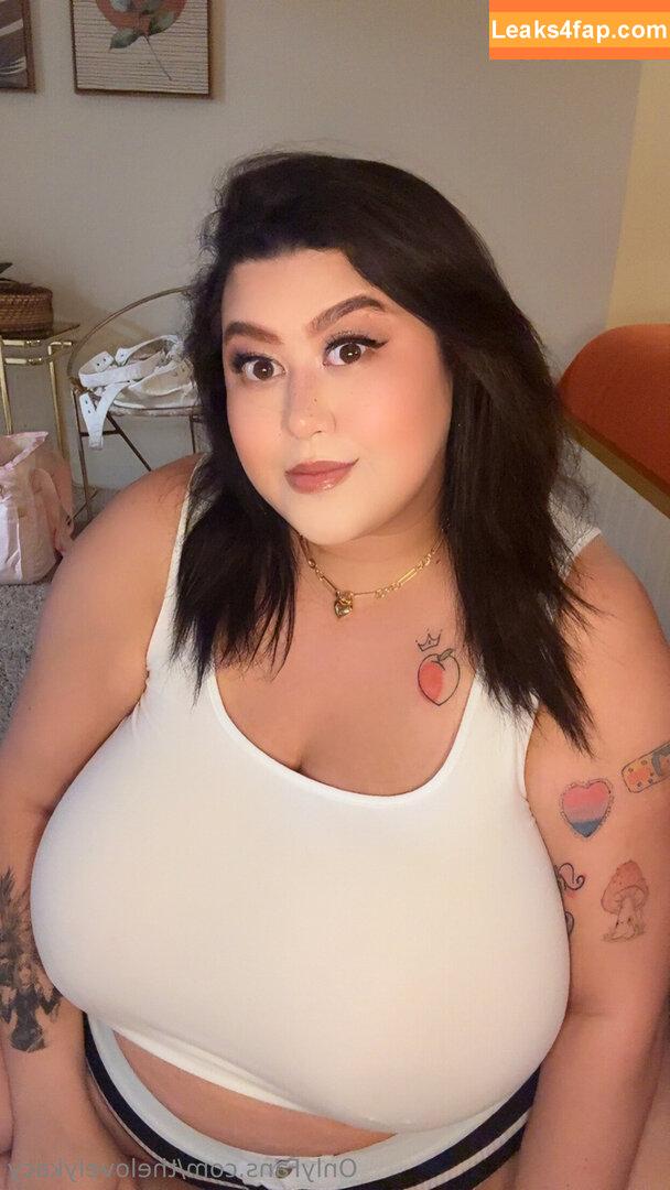 thelovelykacy /  leaked photo photo #0002