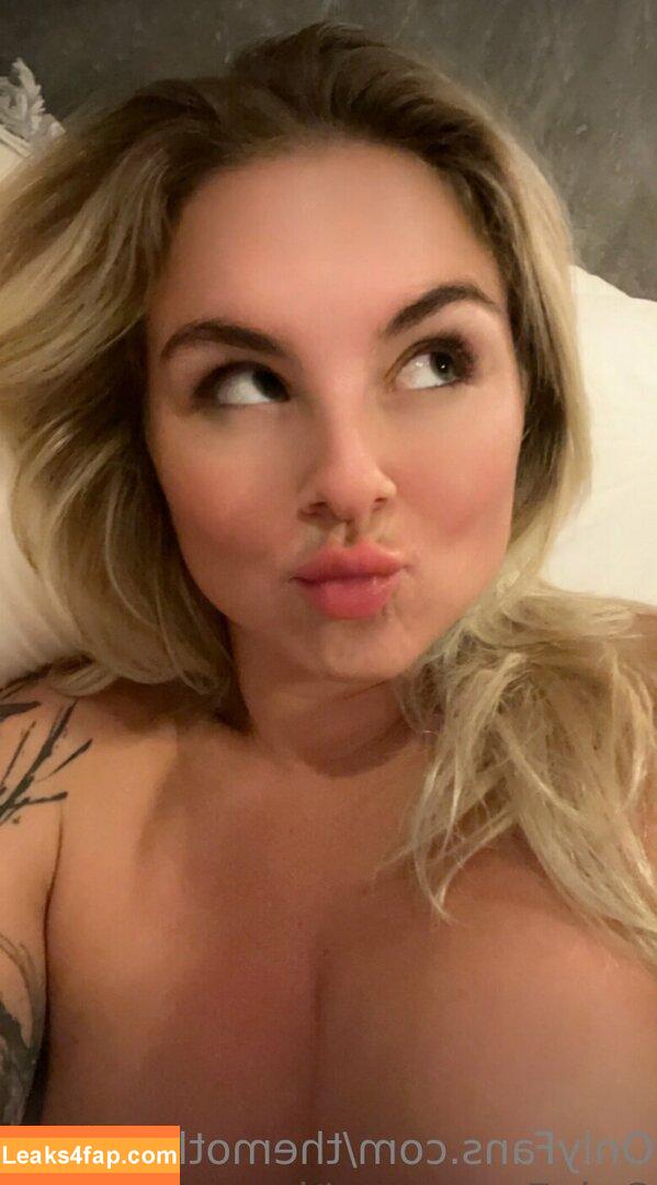 themotleymonroe /  leaked photo photo #0097