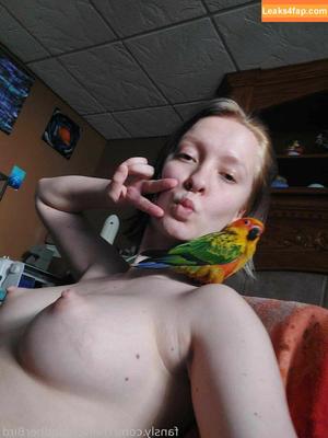 TheNerdandherBird photo #0013