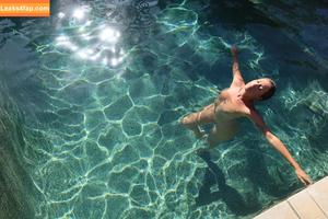 thenudeblogger photo #0072