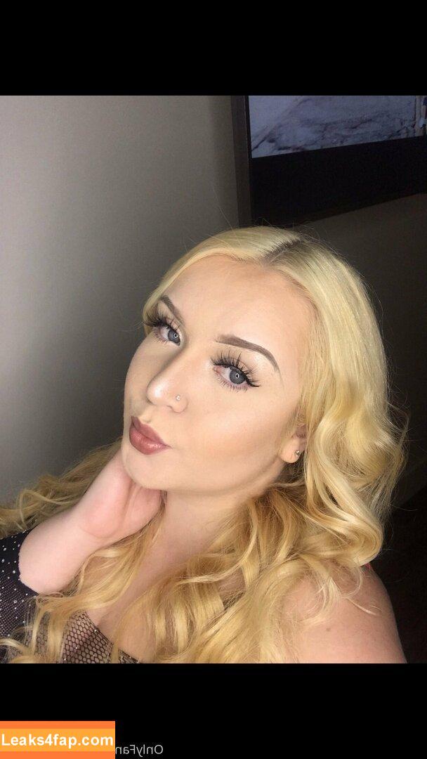 theoliviaskies / thelivingkendoll leaked photo photo #0004