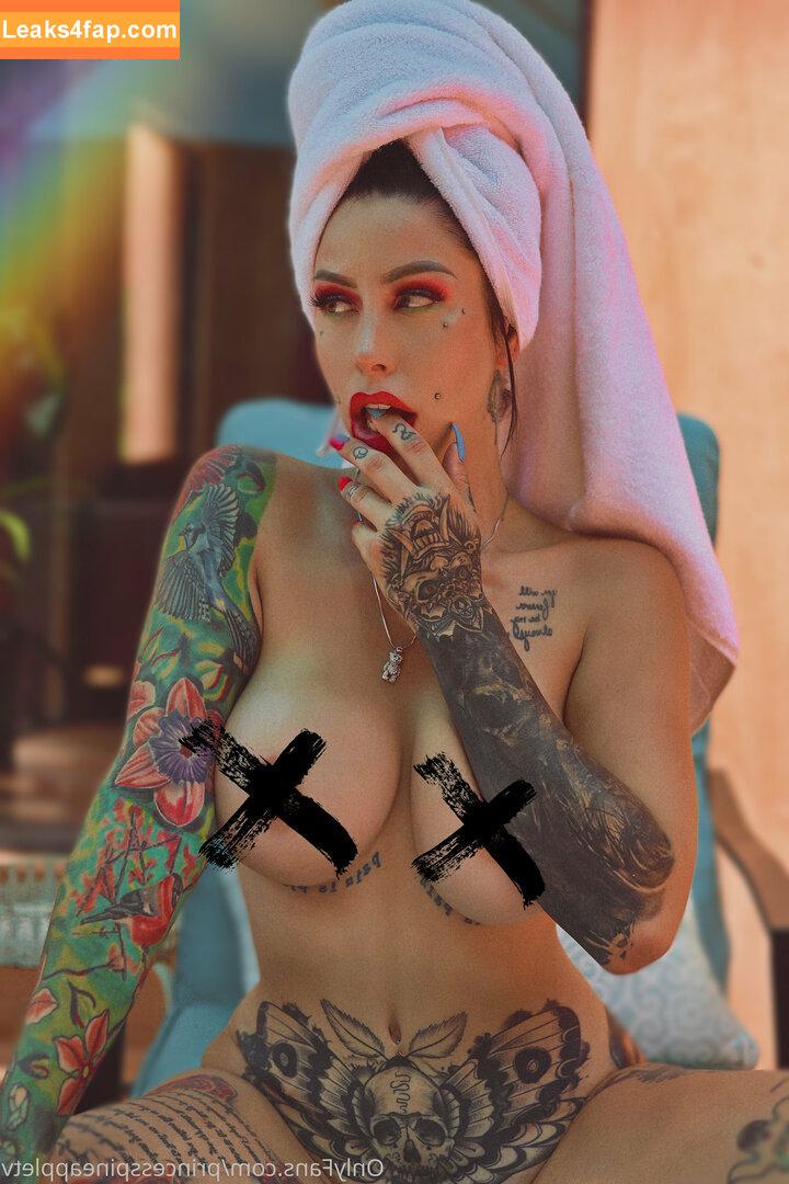 theonlinegirlfriend / wildaboutpineapple leaked photo photo #0024