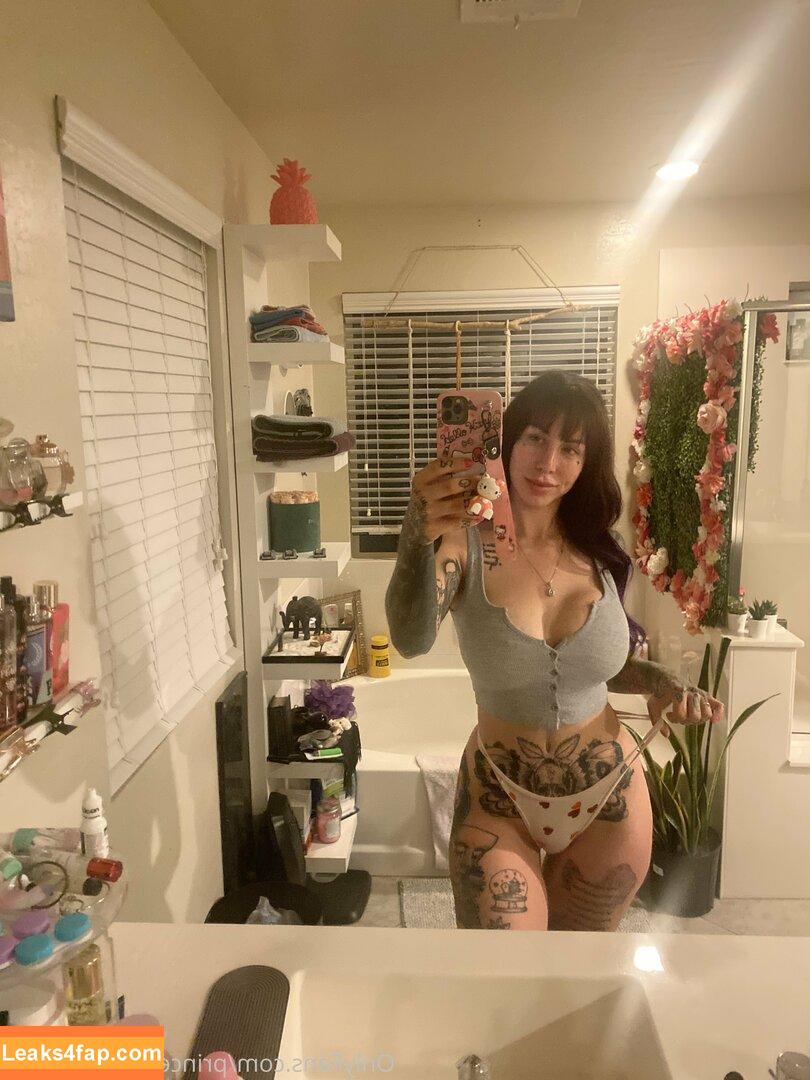 theonlinegirlfriend / wildaboutpineapple leaked photo photo #0106