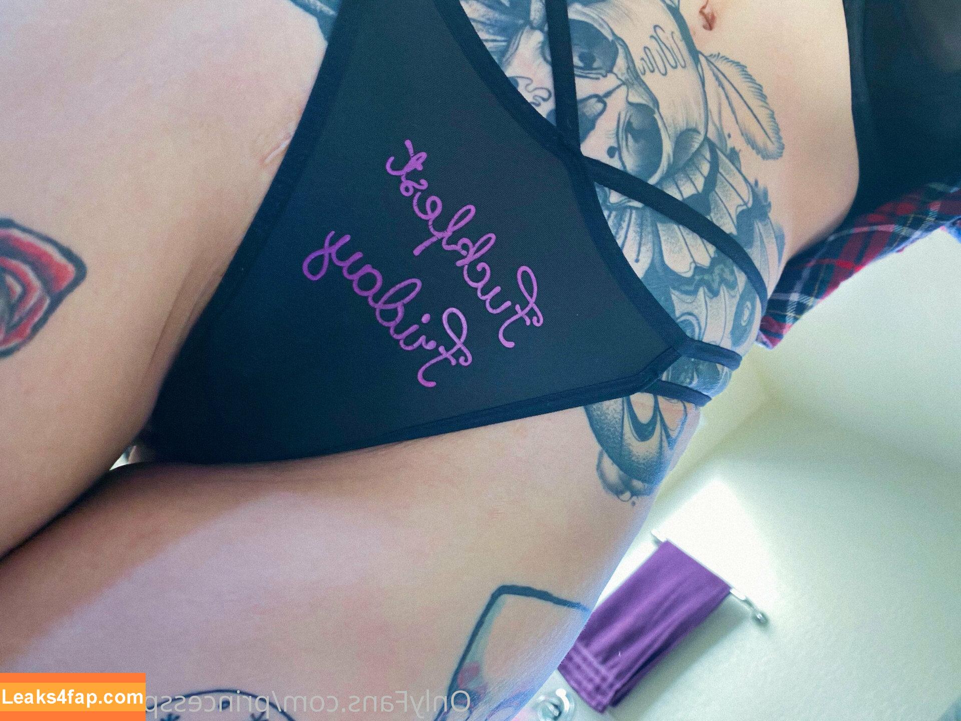 theonlinegirlfriend / wildaboutpineapple leaked photo photo #0260