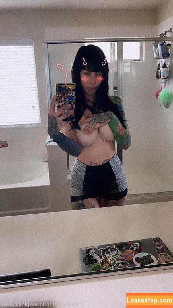 theonlinegirlfriend / wildaboutpineapple leaked photo photo #0319