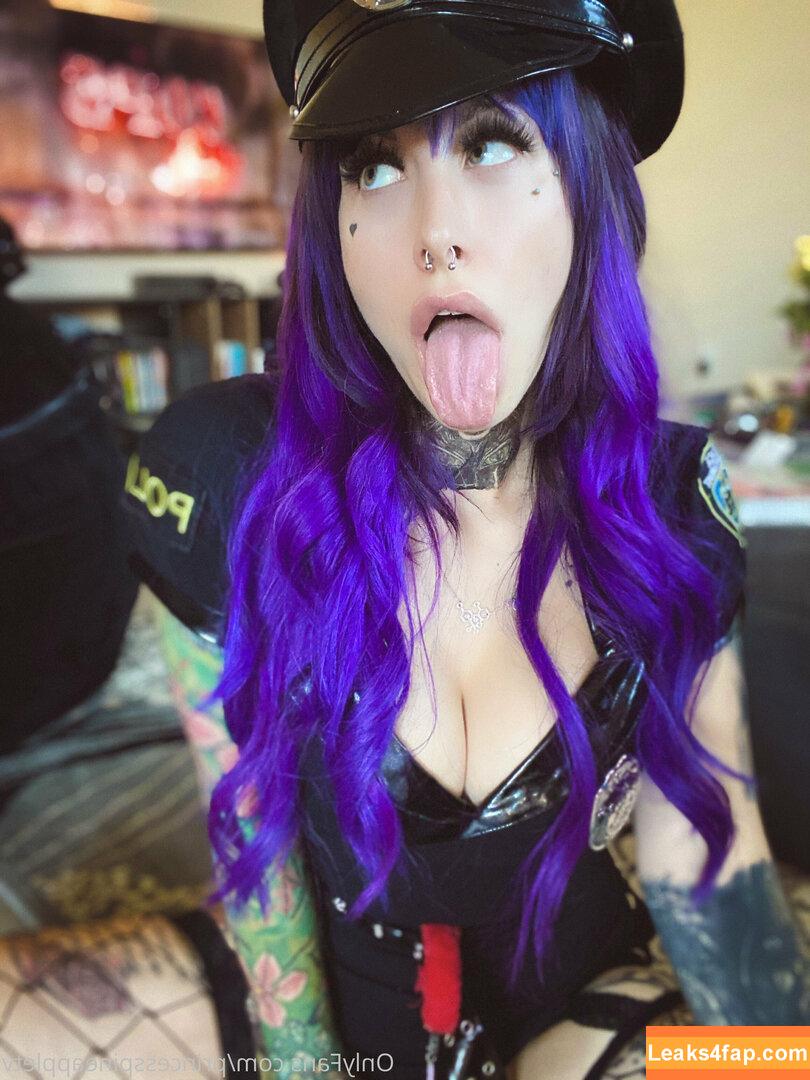 theonlinegirlfriend / wildaboutpineapple leaked photo photo #0340