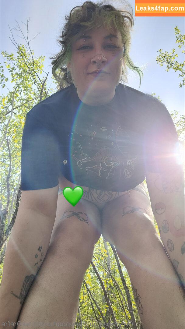 theopportunisticwh0refre /  leaked photo photo #0036
