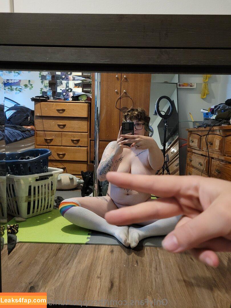 theopportunisticwh0refre /  leaked photo photo #0043