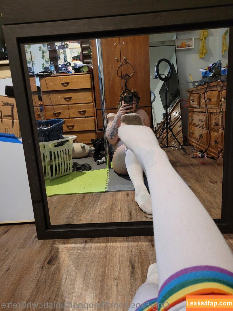 theopportunisticwh0refre /  leaked photo photo #0044