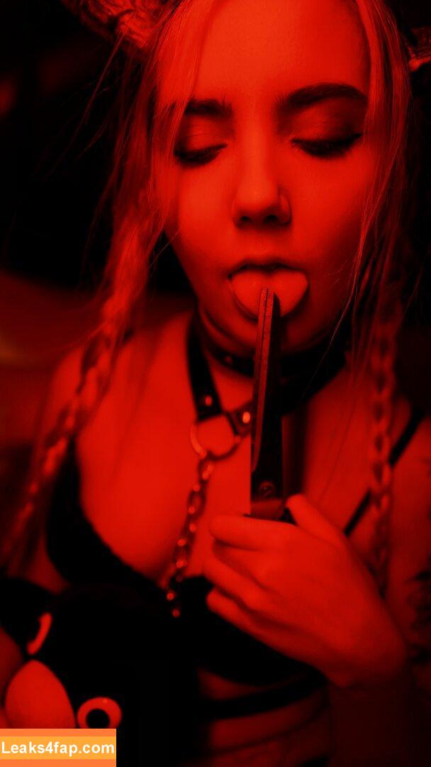 ThePianoDragon_ / PianoDragon_OF / thepianodragon / thepianodragon_twitch leaked photo photo #0063