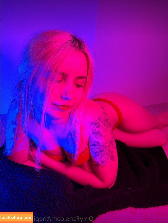 ThePianoDragon_ / PianoDragon_OF / thepianodragon / thepianodragon_twitch leaked photo photo #0096