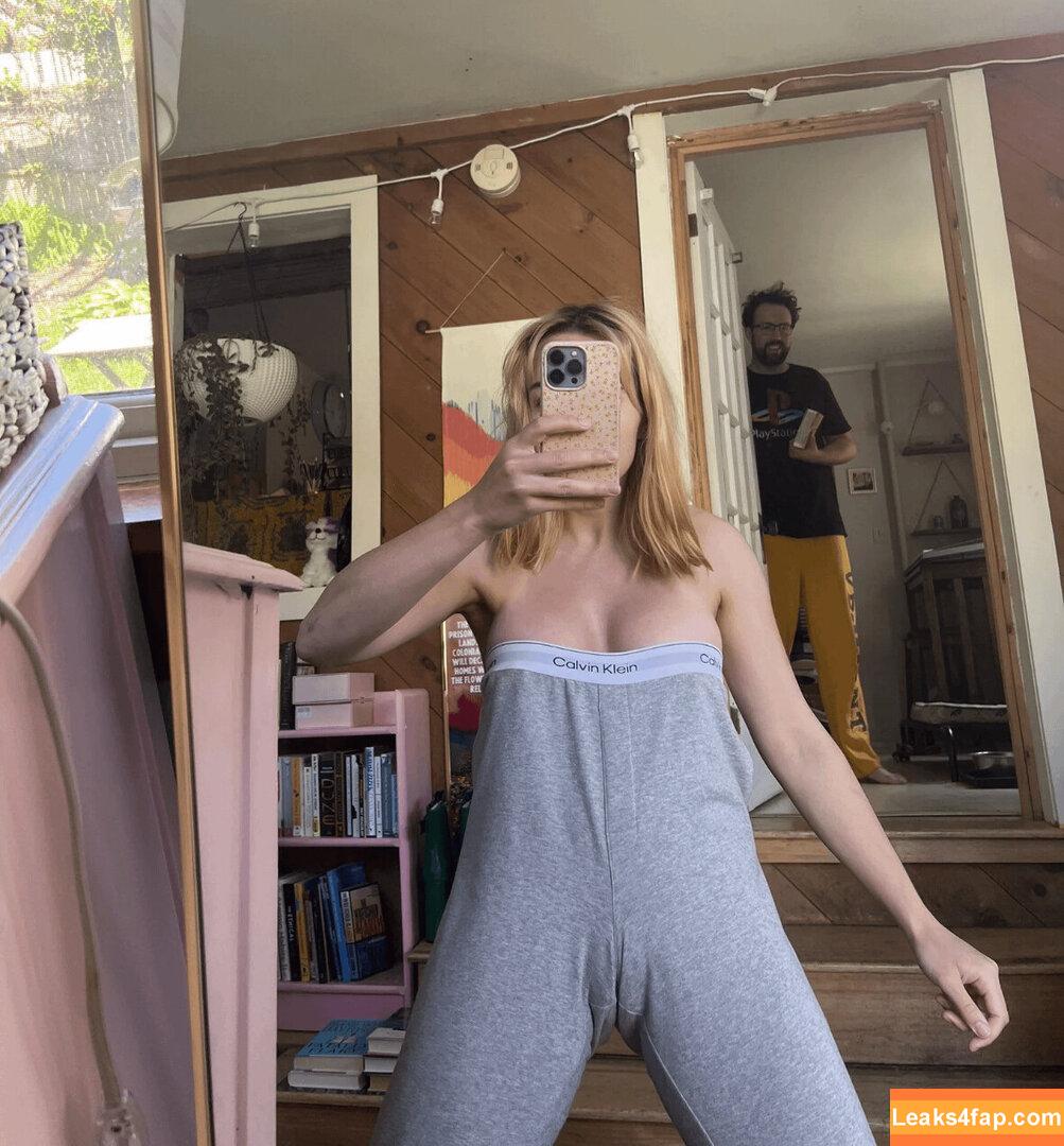 thepxstsxffice / https: / maiziemayy / solidsnake leaked photo photo #0275