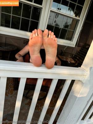 thequeeoffeet photo #0023