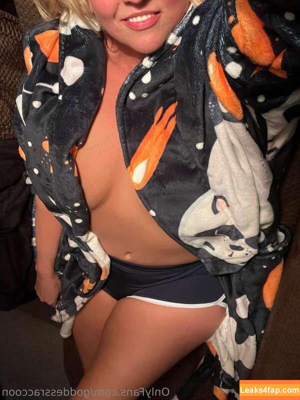 TheRaccoonGoddess leaked photo photo #0011