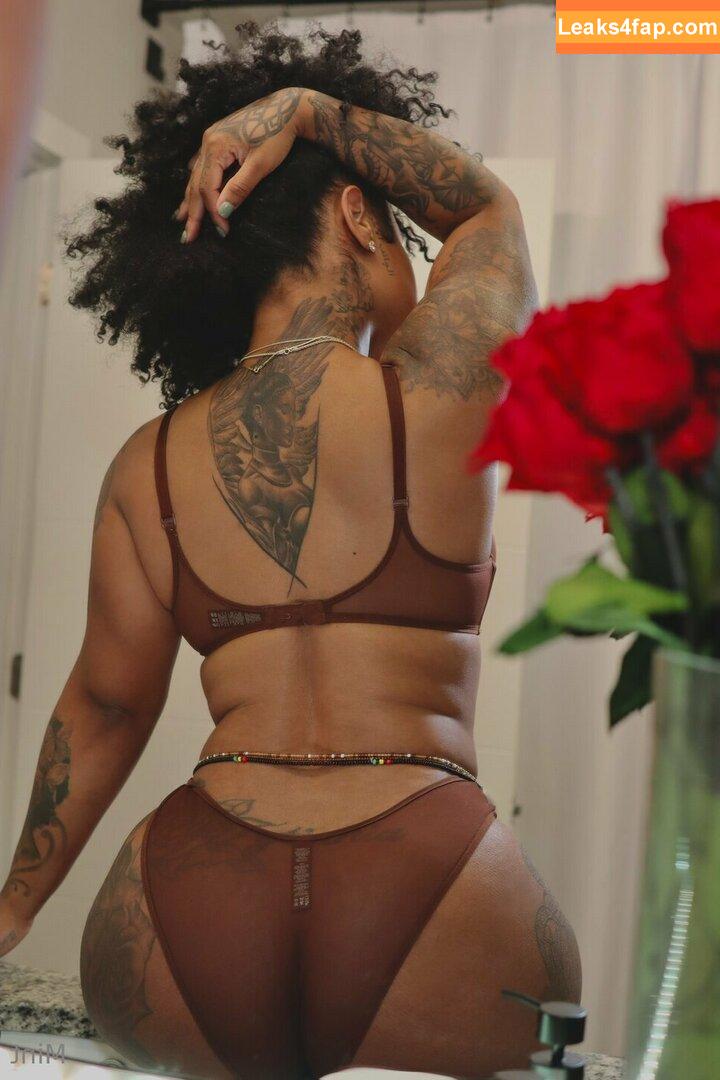 therealbombshell_mint / thereal_mint leaked photo photo #0084