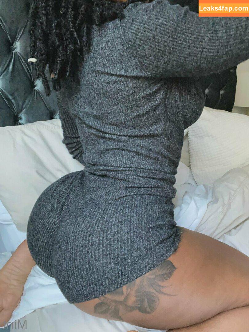 therealbombshell_mint / thereal_mint leaked photo photo #0092