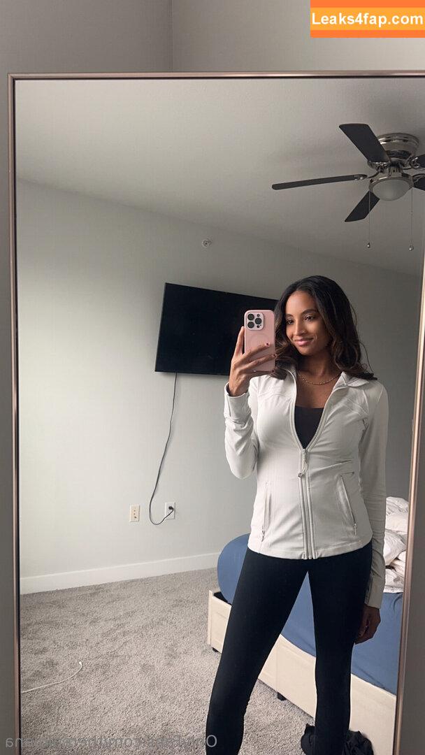 TheRealGiana / therealgianna leaked photo photo #0020