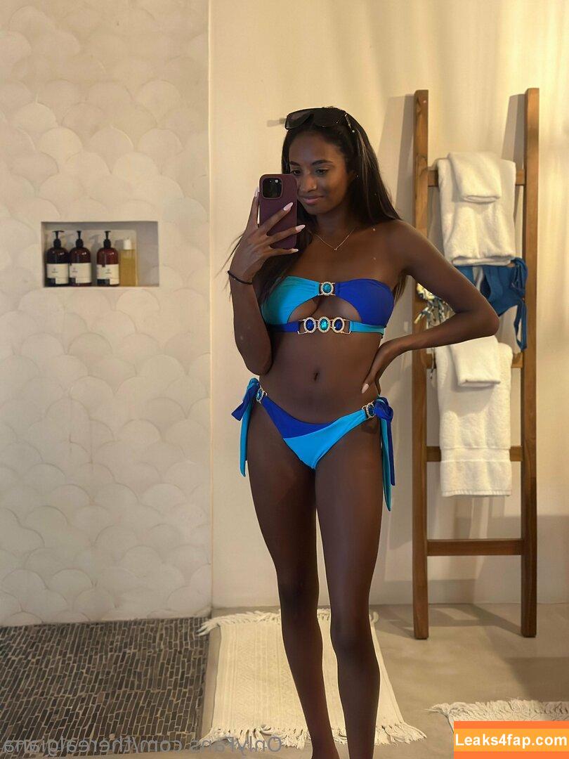 TheRealGiana / therealgianna leaked photo photo #0028