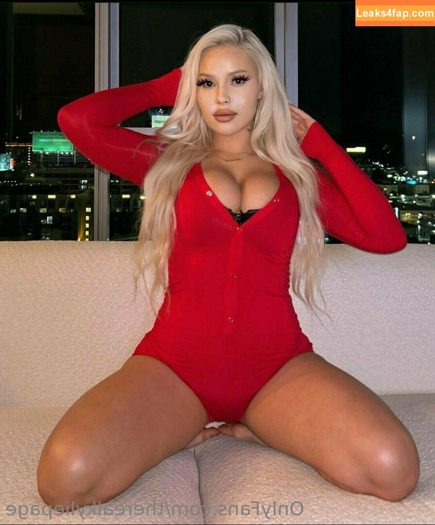 therealkyliepage / Kylie Page / kyliepageofficial / kyliepagexo слитое фото фото #0396
