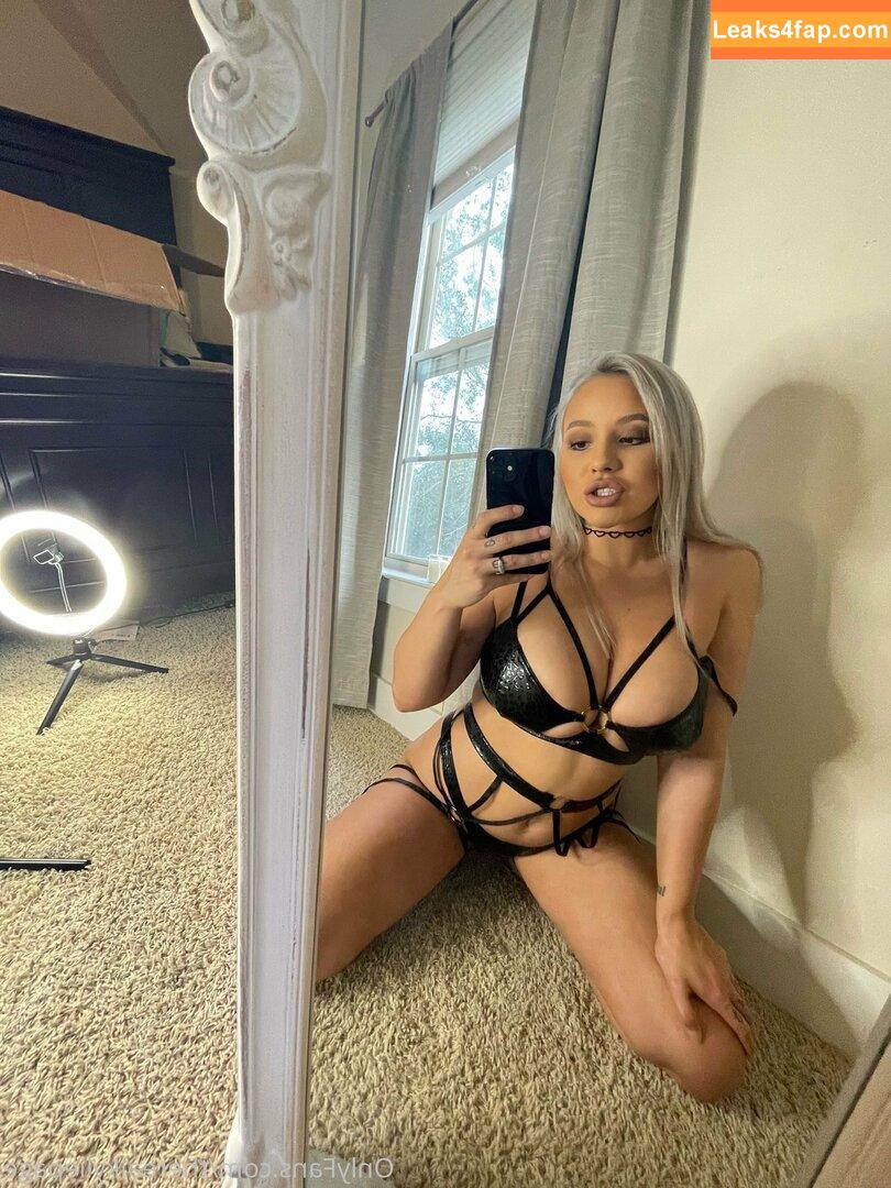 therealkyliepage / Kylie Page / kyliepageofficial / kyliepagexo leaked photo photo #0588
