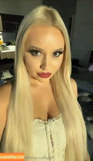 therealkyliepage photo #0433