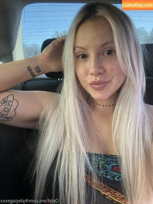 therealkyliepage photo #0444