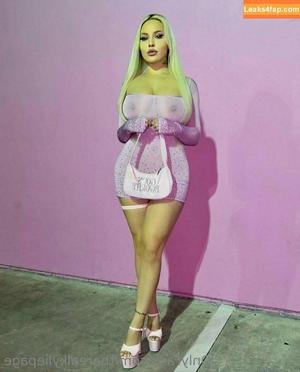 therealkyliepage photo #0492