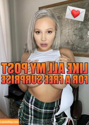 therealkyliepage photo #0547