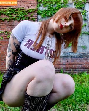TheRealMokaaa photo #0040