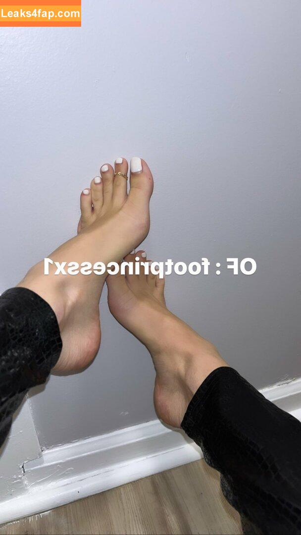 therealraneesax / footprincessx1 / therealraneesa leaked photo photo #0004