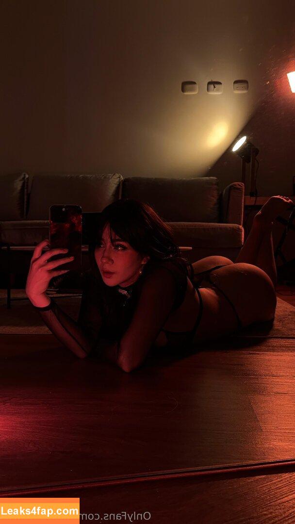 Thesaintangie / ursaintangie leaked photo photo #0040