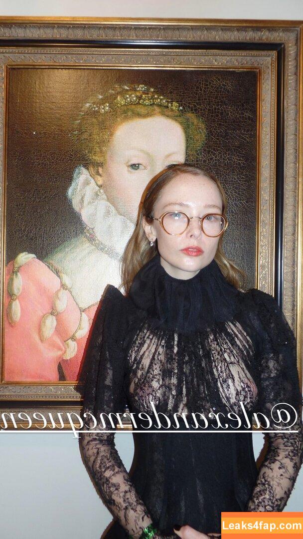thestrawberrybutcher / SuzieSon / charlieisomething / mymotherfvckedmickjagger leaked photo photo #0089