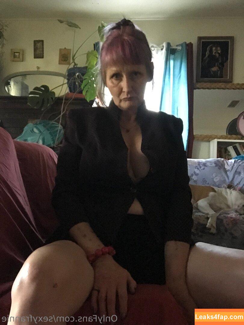 theuntamablecougar /  leaked photo photo #0006