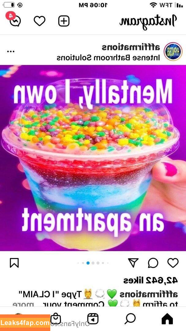 theuntamablecougar /  leaked photo photo #0011