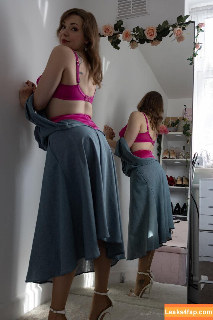 TheVintagePrincess / the.vintage.princess leaked photo photo #0171