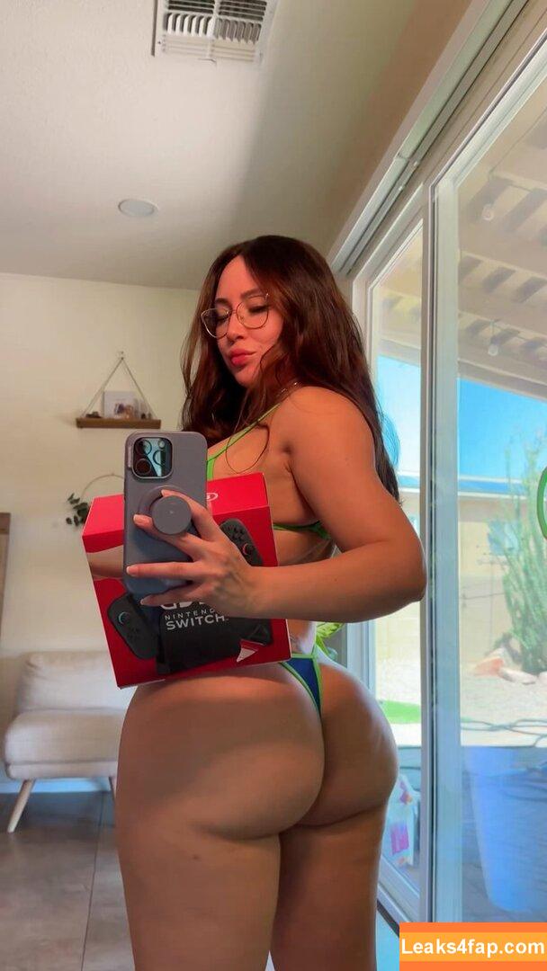 Thewoodfiregirl /  leaked photo photo #0004