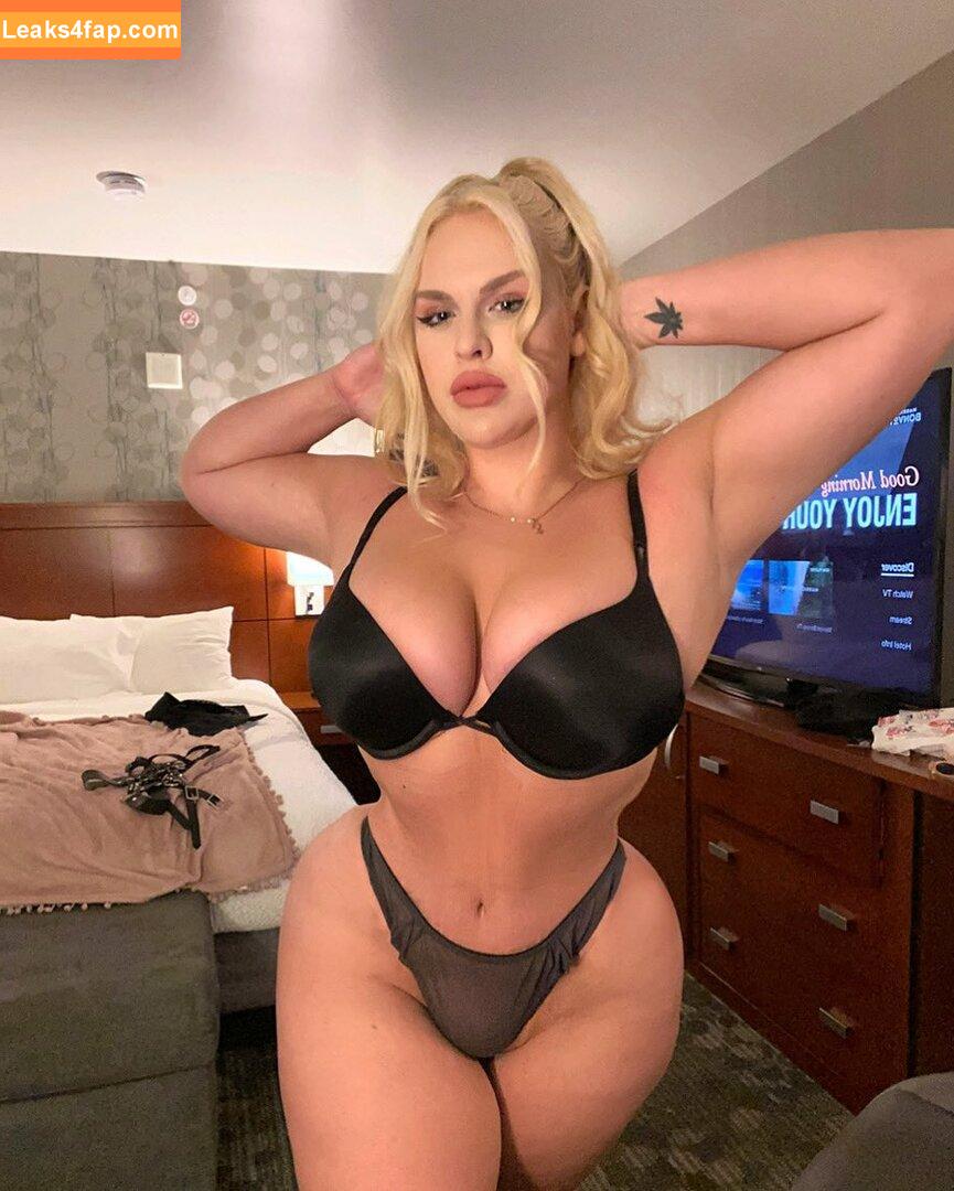 Thiccckbarbie / Sara Abraham leaked photo photo #0013