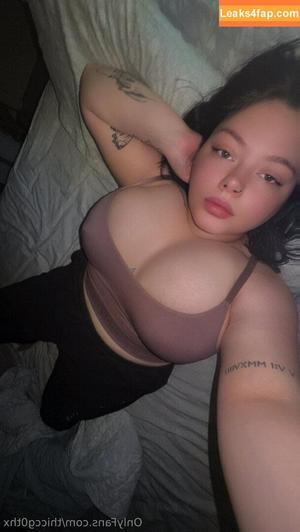 thiccg0thx photo #0034