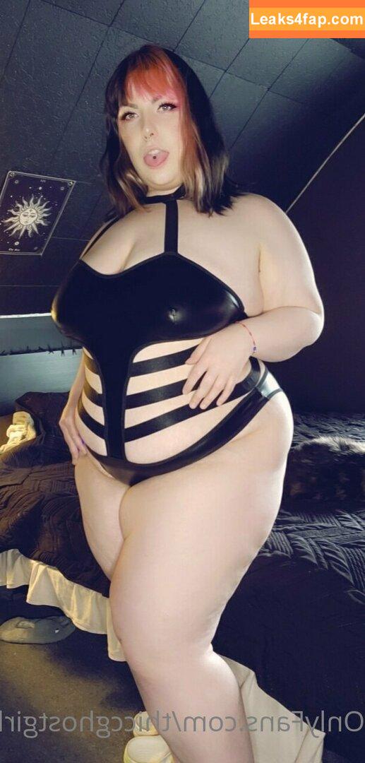 thiccghostgirl /  leaked photo photo #0037