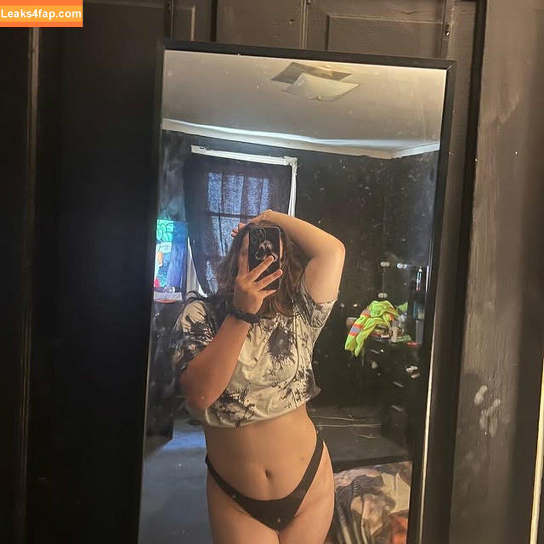 thiccmamas201 / danielle.dainty021 leaked photo photo #0001