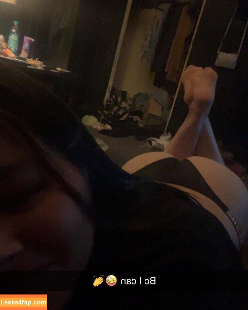 thiccmamas201 / danielle.dainty021 leaked photo photo #0002