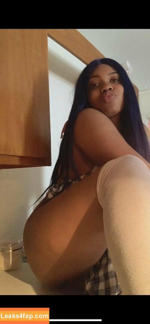 thiccxms photo #0020