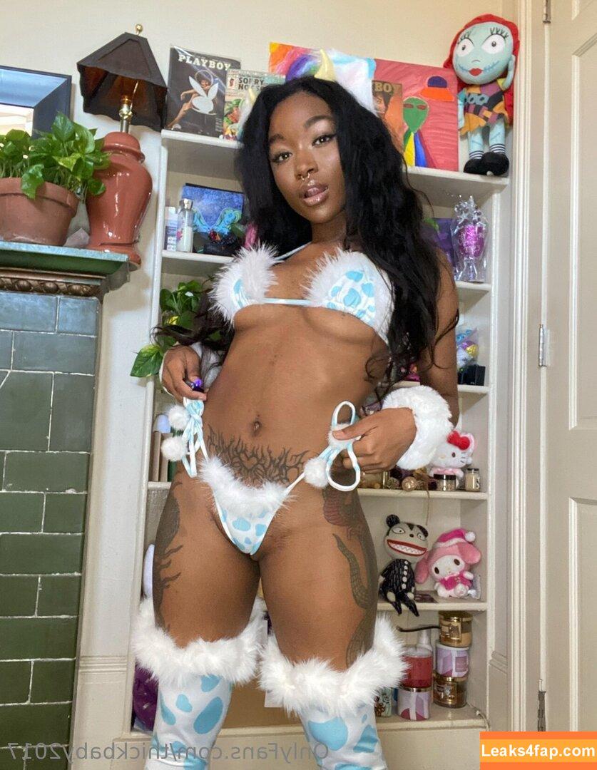 thickbaby2017 / thick.infant leaked photo photo #0059
