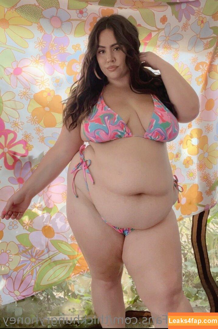 thickhungryhoney / bigchubbygirlslover leaked photo photo #0252