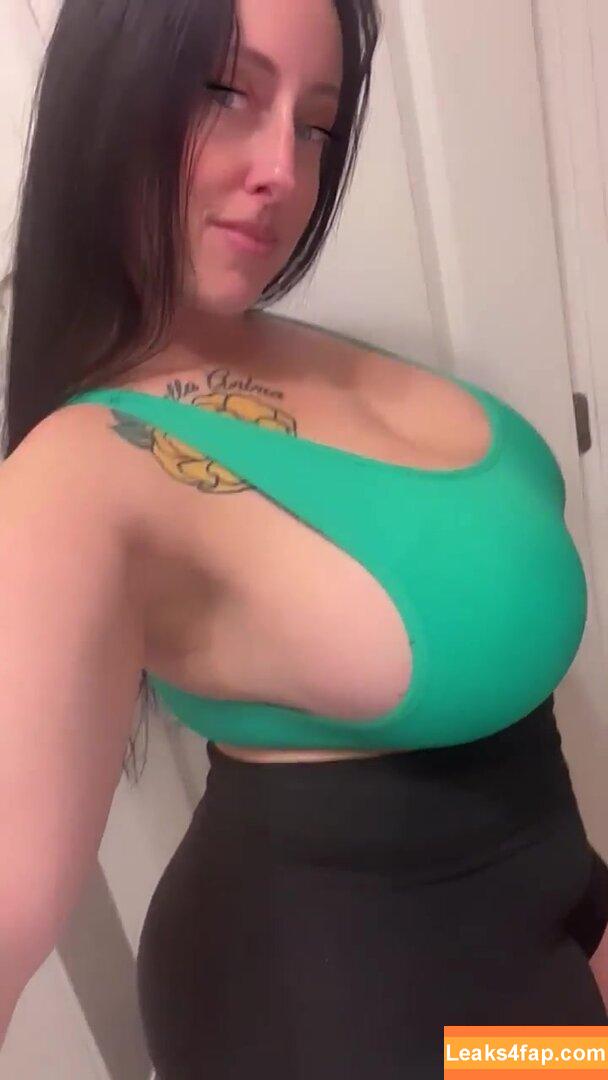 Thickitalianmami / diamondntheruff103 / italianuniqueen leaked photo photo #0065