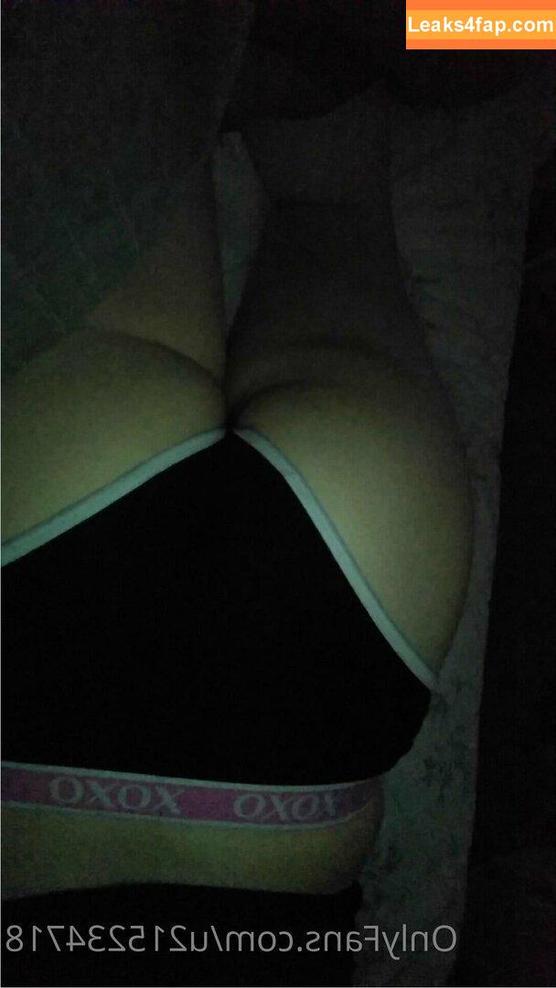 thickmommarie / thickmommy_15backup leaked photo photo #0012