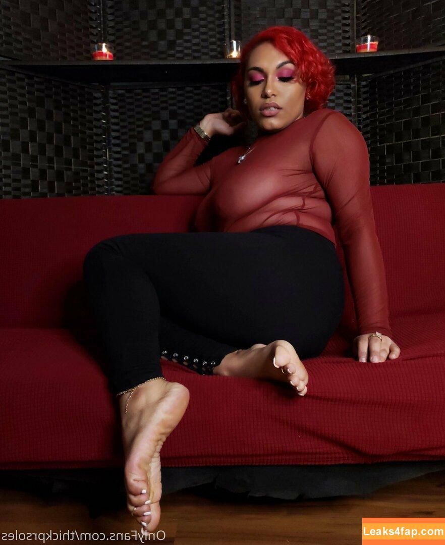thickprsoles / thickprsoles2 leaked photo photo #0160